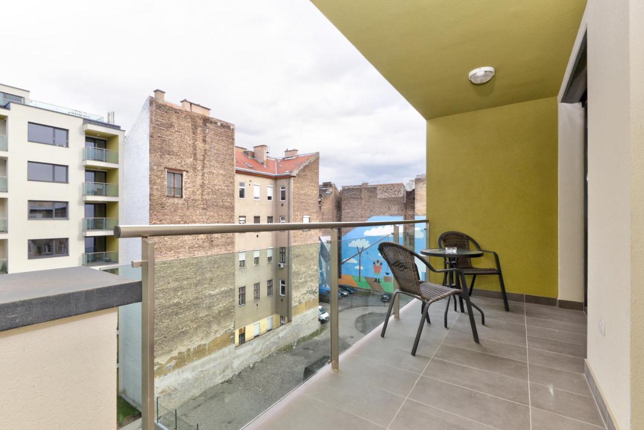 Bp Garden Apartment *